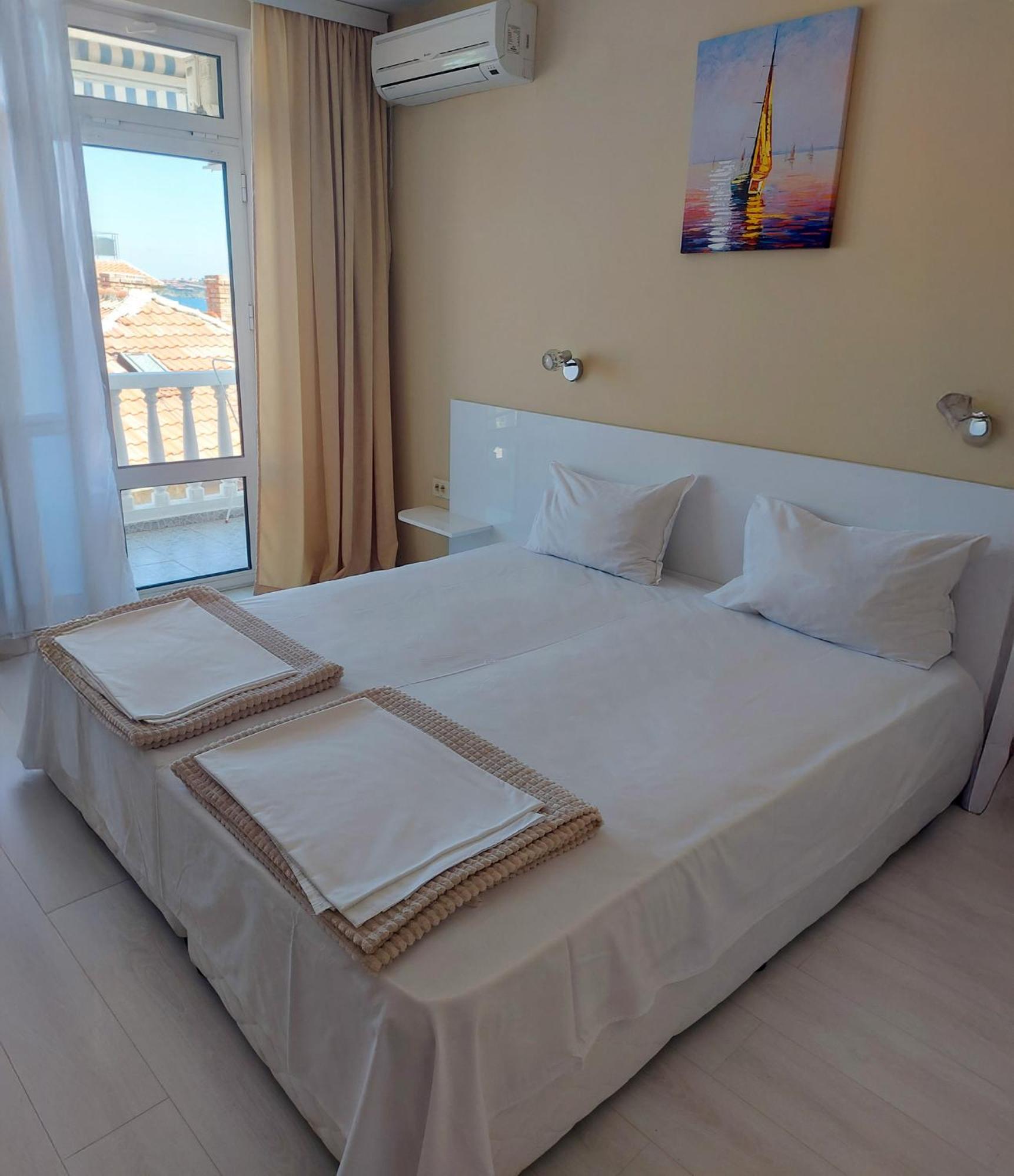 Exotic Guest House Sozopol Exterior photo